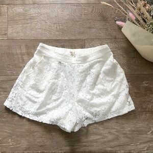 Hollister White Lace Shorts size S